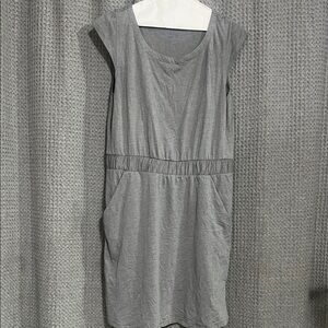 Lee Riders Gray Sleeveless Dress/tunic with pockets.